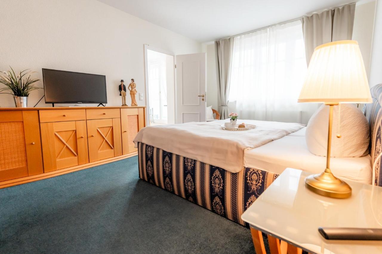 Villa Duene Mit Grosser Sonnenterrasse, Kamin, Wlan Und Tiefgarage Fuer 2-4 Personen Ostseebad Kühlungsborn Exterior foto